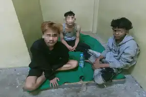 Karangpawitan Police Discipline Three Youths Caught Drinking Alcohol at Music Event