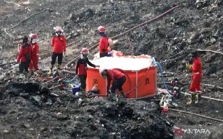 Jatiwaringin Landfill Fire Highlighted by International Media, Smoke Impact Triggers Health Crisis