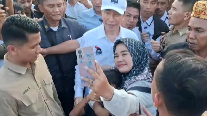 Awali Safari Politik Nasional, Jokowi dan Kaesang Bergerak ke Mesuji