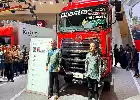 UD Trucks презентує Quester 2026 на GIIAS, пропонуючи ефективність трансмісії ESCOT та підтримку B50