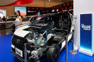 Menjawab Kenaikan Harga BBM, Teknologi Hybrid Toyota Tawarkan Solusi Efisiensi Nyata Tanpa Colokan