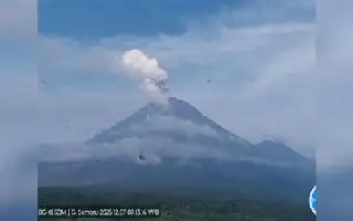 Mount Semeru Erupts Again, PVMBG Tightens Exclusion Zone