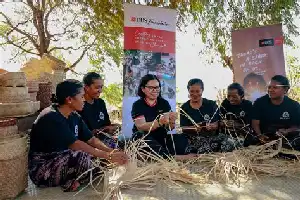 Evolution of UKMIndonesia.id: Transformation of a Licensing Portal into an Entrepreneurial Empowerment Hub