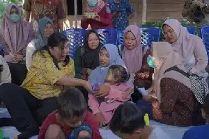 El Gobierno de la Regencia de Bangka refuerza la sinergia intersectorial para optimizar los servicios de salud materno-infantil