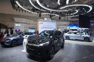 Розширюючи екосистему, BYD презентує технології електромобілів у Сурабаї