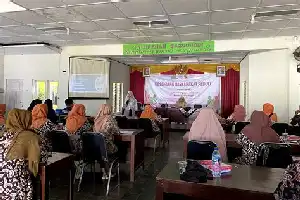 Tingkatkan Kapasitas Kader Kesehatan, Mahasiswa FKM UAD Gelar Pelatihan Komunikasi di Caturharjo