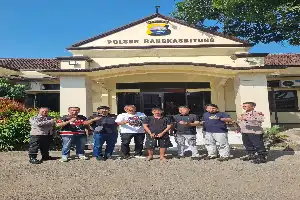 Pelarian Berakhir di Banten, Polsek Gunung Malela Ringkus Pelaku Penggelapan Motor dan Ponsel