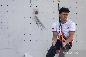 Tres escaladores indonesios aseguran su pase a los octavos de final en las Series Mundiales de Escalada en Francia