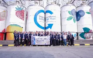 Alumnos de Nutrición de la UAI estudian tecnología de producción láctea en PT Mengniu Dairy