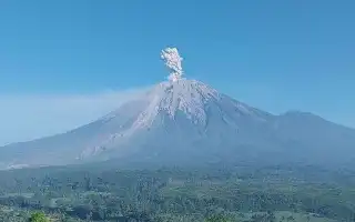 Semeru Volcanic Activity Increases: UGM Expert Warns of Latent Danger of Lahar Floods