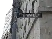 Rotasi Investasi Guncang Wall Street: Indeks Nasdaq Melemah Saat Saham Konvensional Menguat