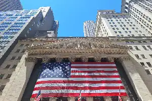 Tech Sector Drives Wall Street Recovery Amid US Economic Slowdown
