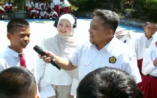 Nuevos estudiantes en Sleman reciben educación sobre mitigación de erupciones del Monte Merapi durante la orientación escolar