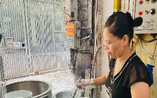 Los precios del combustible bajan, ¿por qué los precios de la comida en los restaurantes siguen siendo altos?