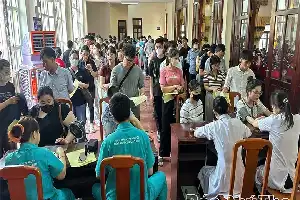Humanitarian Action in Phu Tho: Nearly 1,000 Workers Participate in Corporate Blood Donation