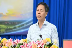Strengthening Environmental Governance and Climate Change Adaptation in Binh Minh Ward