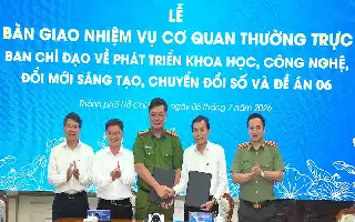 La Policía de la Ciudad de Ho Chi Minh asume oficialmente el papel de órgano permanente del Comité de Dirección para la Transformación Digital