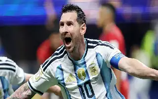 NFL Legend Tom Brady Compares Messi's Magic to Iconic '28-3' Moment