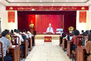 Fortaleciendo la capacidad estratégica, Lao Cai participa en la capacitación nacional sobre propaganda y movilización de masas