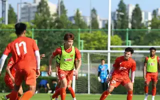 Resumen deportivo del 12 de julio: La dura prueba de Vietnam en Corea y las semifinales de ensueño del Mundial 2026