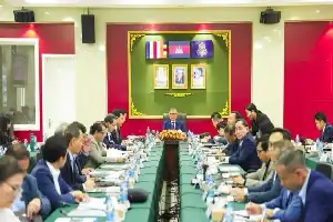 Камбоджа посилює кіберрегулювання: онлайн-шахраям загрожує довічне ув'язнення