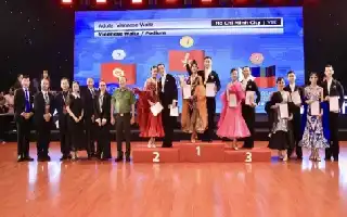Dominio de los atletas de baile deportivo de Vietnam en el Campeonato Asiático 2026