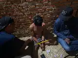 La Policía de XIII Koto Kampar detiene a un distribuidor de metanfetamina que alarmaba a los residentes de la aldea de Gunung Bungsu