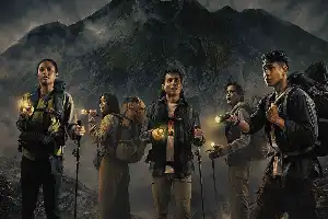 Mengangkat Mitos Alas Lali Jiwo, Film 'Petaka Gunung Welirang' Sukses Memikat Penonton