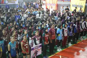En conmemoración del Founder's Day, PT Indorama celebra un torneo de voleibol y baloncesto de escuelas secundarias en Purwakarta