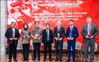 Strengthening Maritime Sector, Indonesia Explores Strategic Shipbuilding Partnership with Russia