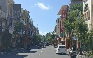 El gobierno municipal de Denpasar implementa un sistema de clústeres para ordenar las redes de servicios públicos urbanos