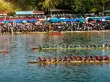 Dominio de Keramat Jubah Merah en Tepian Datuk Bandaro, se corona campeón del Pacu Jalur Rayón IV