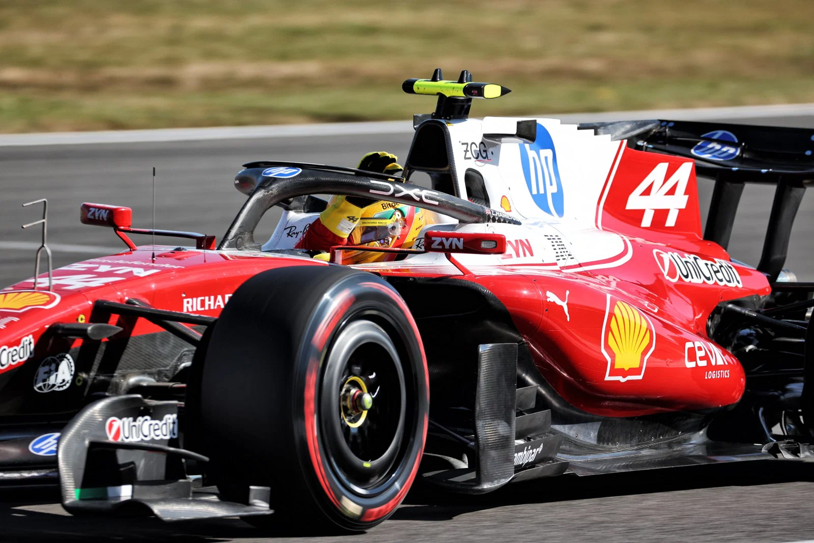 Dominasi Lewis Hamilton di Kandang: Amankan Pole Position Sprint GP Inggris 2026