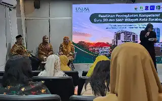 Para mejorar la competencia digital, Unusa capacita a cientos de docentes de Surabaya en el uso de la IA en la enseñanza