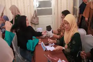 Ampliando el acceso a servicios médicos, el Gobierno de Pekanbaru inicia chequeos médicos gratuitos en campus universitarios