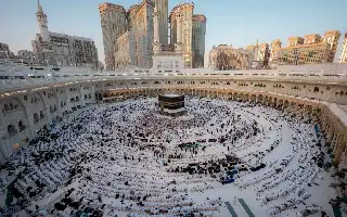 Saudi Arabia Tightens Health Protocols for Umrah Pilgrims Ahead of Summer