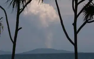 Volcanic Activity of Anak Krakatau Increases Following Magnitude 5.3 Earthquake in Sunda Strait