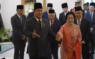 Símbolo de Política Nacional: Interpretando la Cercanía entre Prabowo y Megawati en el Día de la Pancasila