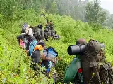 Investigan presunto porte de armas de excursionistas en el monte Dempo; la brigada prepara sanciones severas