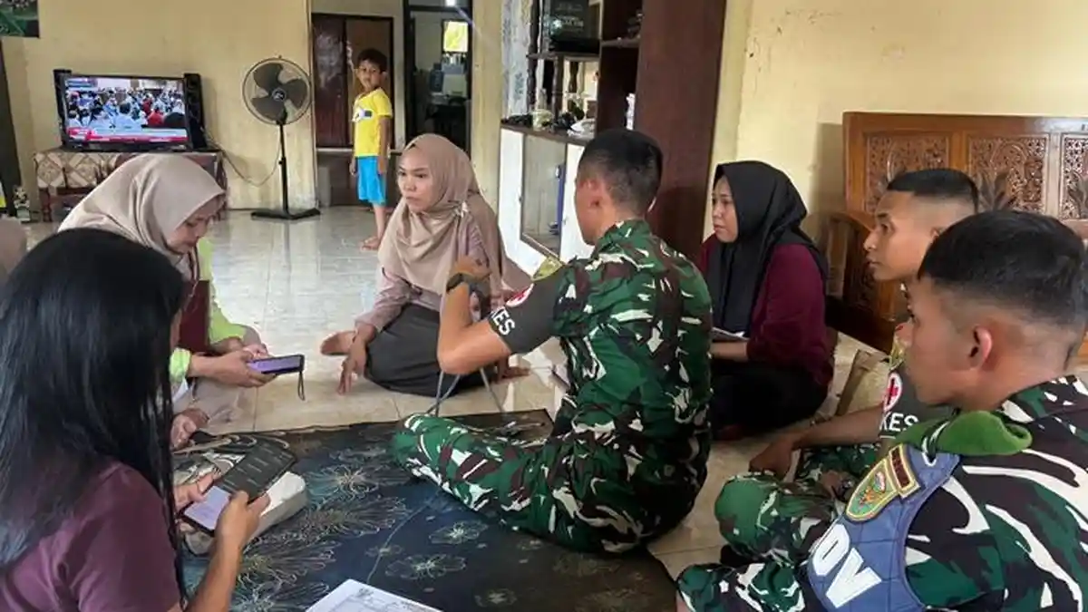 Kompi Kesehatan Yonif TP 845 Hadirkan Layanan Medis Gratis bagi Warga Simpang Tiga