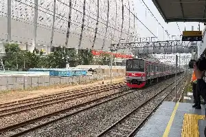 Stasiun JIS Catatkan Tren Positif, Layani Ribuan Penumpang pada Pekan Perdana