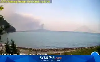 Volcanic Activity Increases: Mount Anak Krakatau Records Five Eruptions in One Day