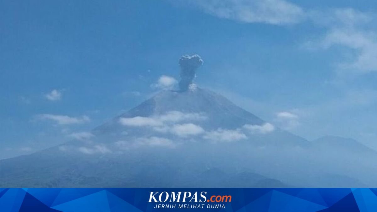 Aktivitas Vulkanik Semeru Meningkat: Sepuluh Kali Erupsi Terjadi dalam Sehari
