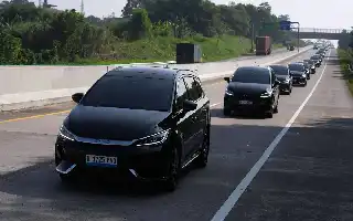 Відповідаючи на виклики ефективності, BYD покладається на технологію Dual Mode у сегменті MPV