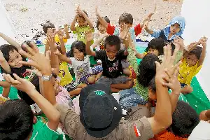Innovación 'Kita Bersama': respondiendo a los desafíos de salud mental por trauma infantil con IA