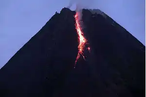 Mount Awu Activity Monitored as Fluctuating, Alert Status Remains Maintained