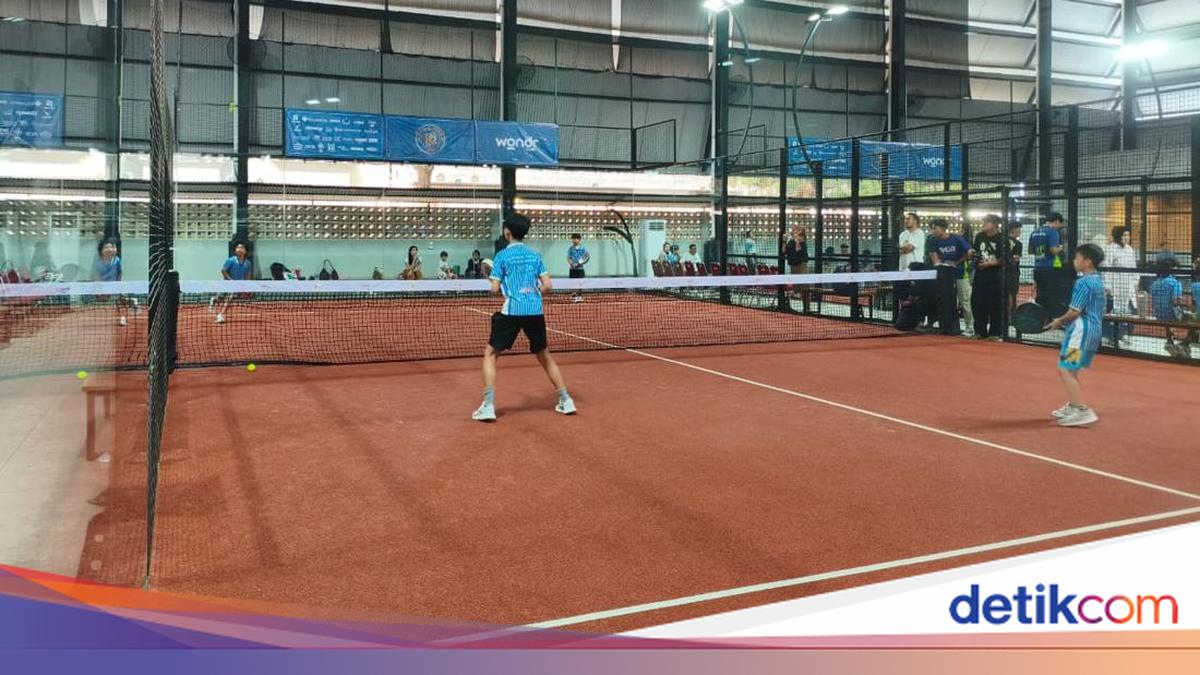 Dorong Popularitas Padel, Andre Rosiade Gelar Turnamen Skala Nasional