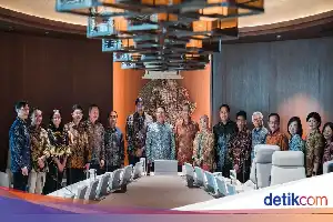 Indosat se asocia con Arsari Group para lanzar IFT y reforzar la infraestructura nacional de fibra