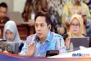 Status Siaga Gunung Anak Krakatau, Bupati Lampung Selatan Larang Aktivitas di Radius 5 Kilometer