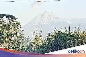Aumenta la actividad volcánica del monte Semeru: se registran cinco erupciones en un solo día